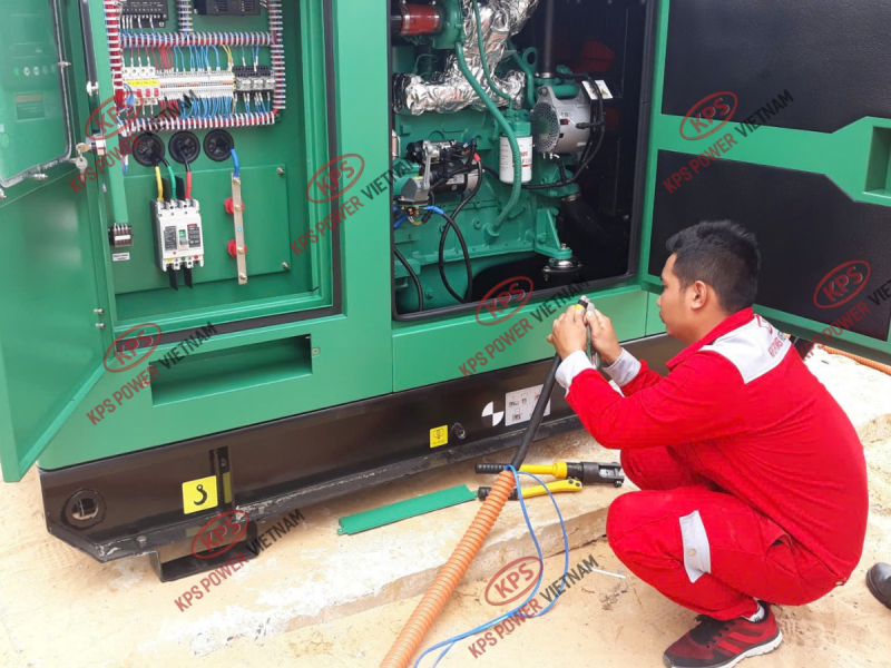 Máy phát điện Cummins 55kVA động cơ 4BTA3.9-G2