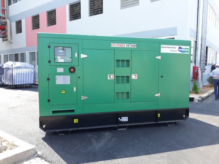 Máy phát điện Doosan 400kVA